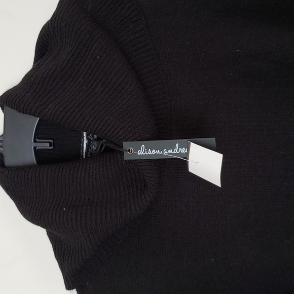 Alison Andrews color block sweater, black and white, lace up side, Sz L - Picture 6 of 7